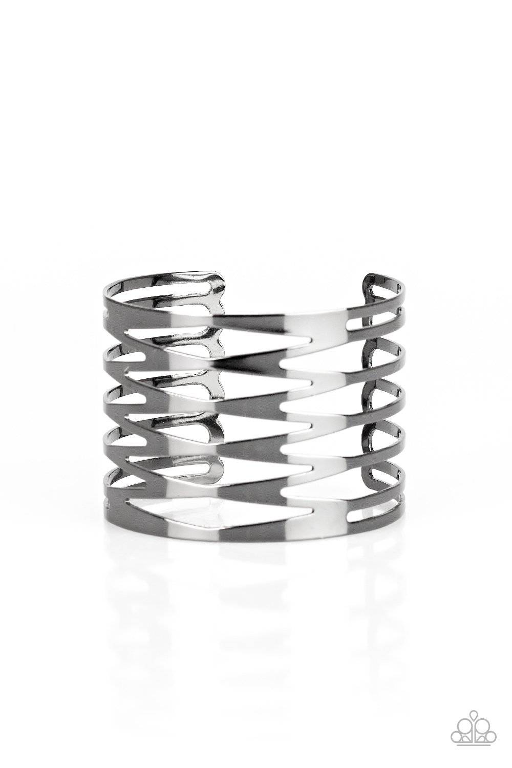 Keep Them On Edge - Black - GlaMarous Titi Jewels