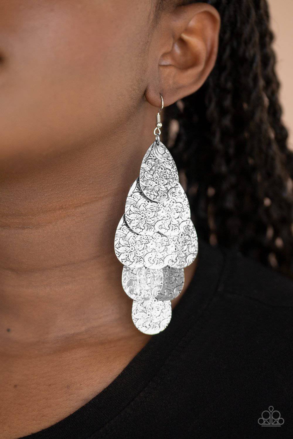 Paparazzi teardrop clearance earrings