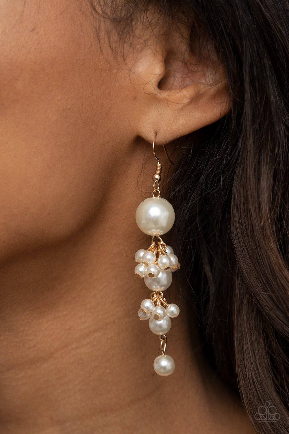 Pearl deals earrings paparazzi