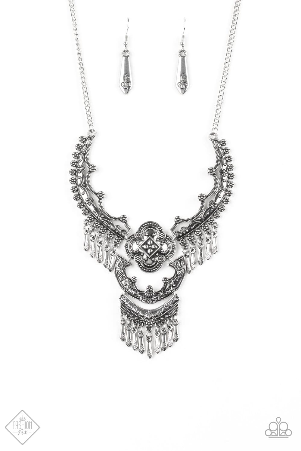 Rogue Vogue - Silver Necklace - Paparazzi Accessories - GlaMarous Titi Jewels