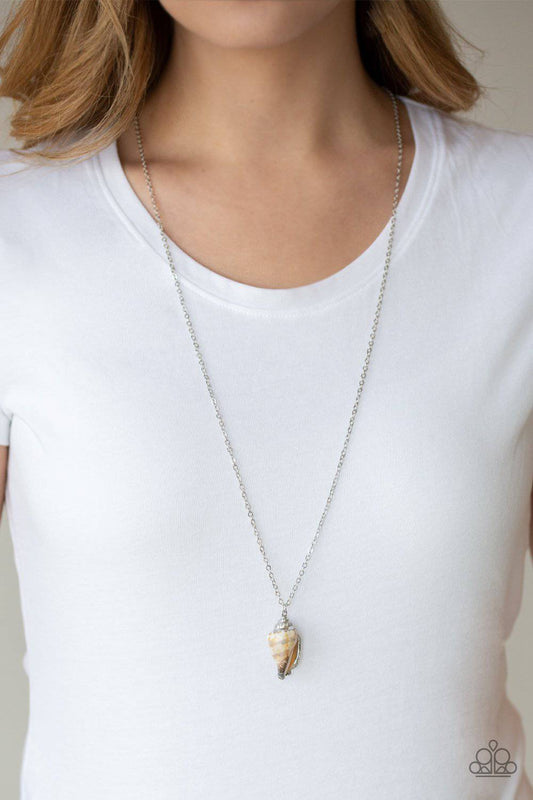 Breaking Out Of My Shell - Silver - GlaMarous Titi Jewels