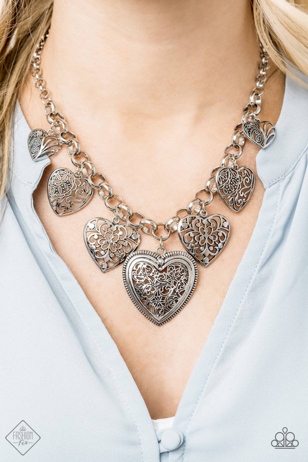 August 2019 Fashion Fix Glimpses of Malibu - Complete Trend Blend - GlaMarous Titi Jewels
