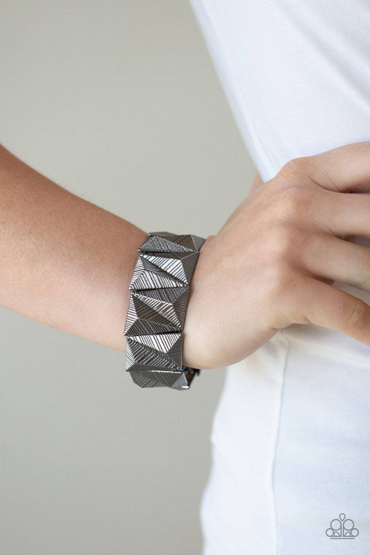 Metallic Geode - Black - GlaMarous Titi Jewels