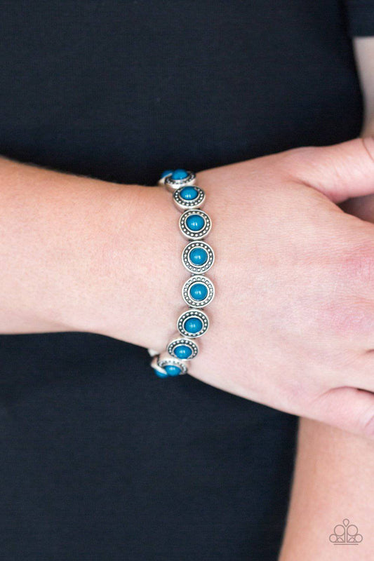 Globetrotter Goals - Blue Bead Stretchy Necklace - Paparazzi Accessories - GlaMarous Titi Jewels