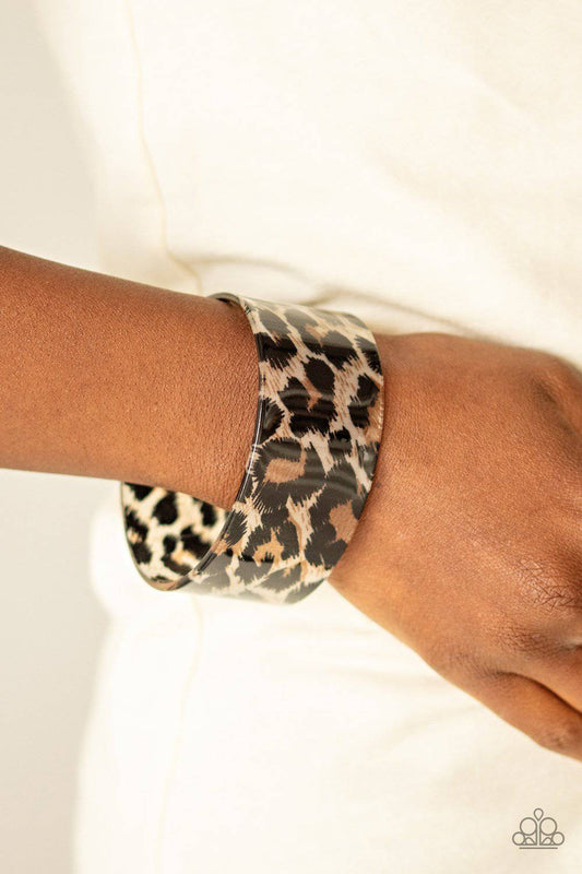 Paparazzi Top Cat Brown & Black Cheetah Acrylic Bracelet - GlaMarous Titi Jewels