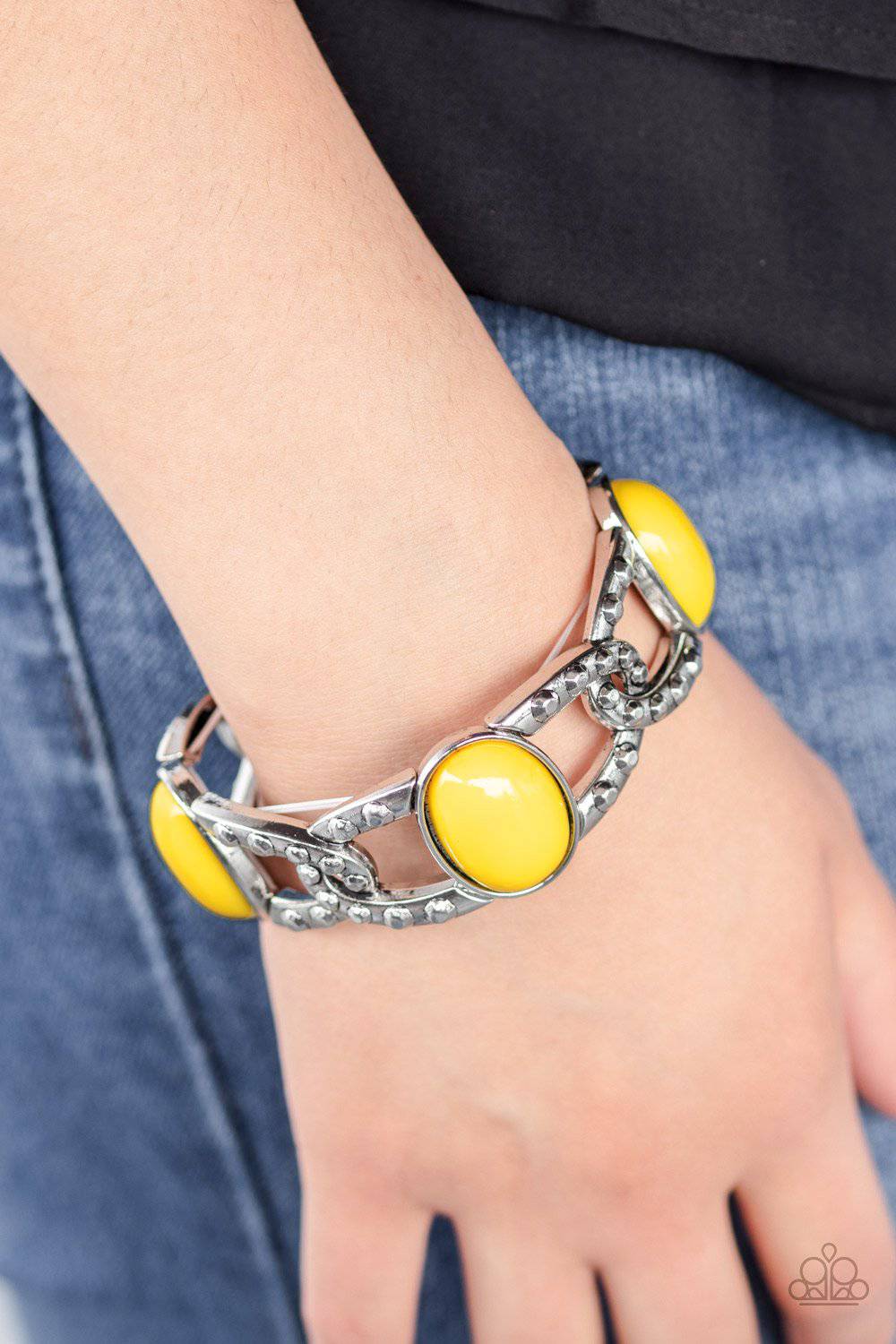 Dreamy Gleam - Yellow Stretchy Bracelet - Paparazzi Accessories - GlaMarous Titi Jewels