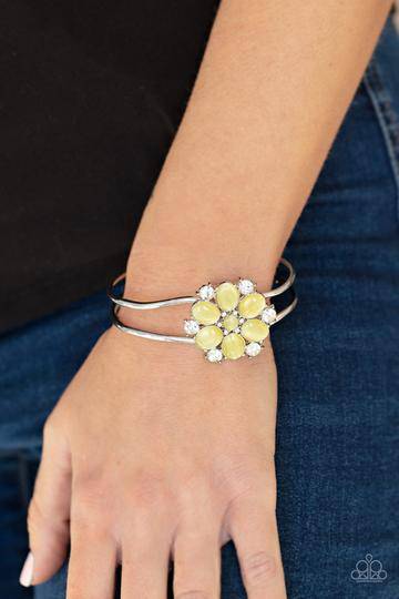 Garden Extravagance - Yellow Cat's Eye Bracelet - Paparazzi Accessories - GlaMarous Titi Jewels
