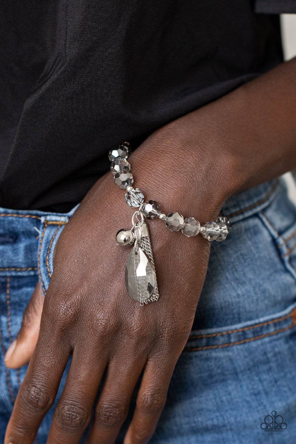 Leaving So SWOON? - Silver Stretchy Bracelet - Paparazzi Accessories - GlaMarous Titi Jewels