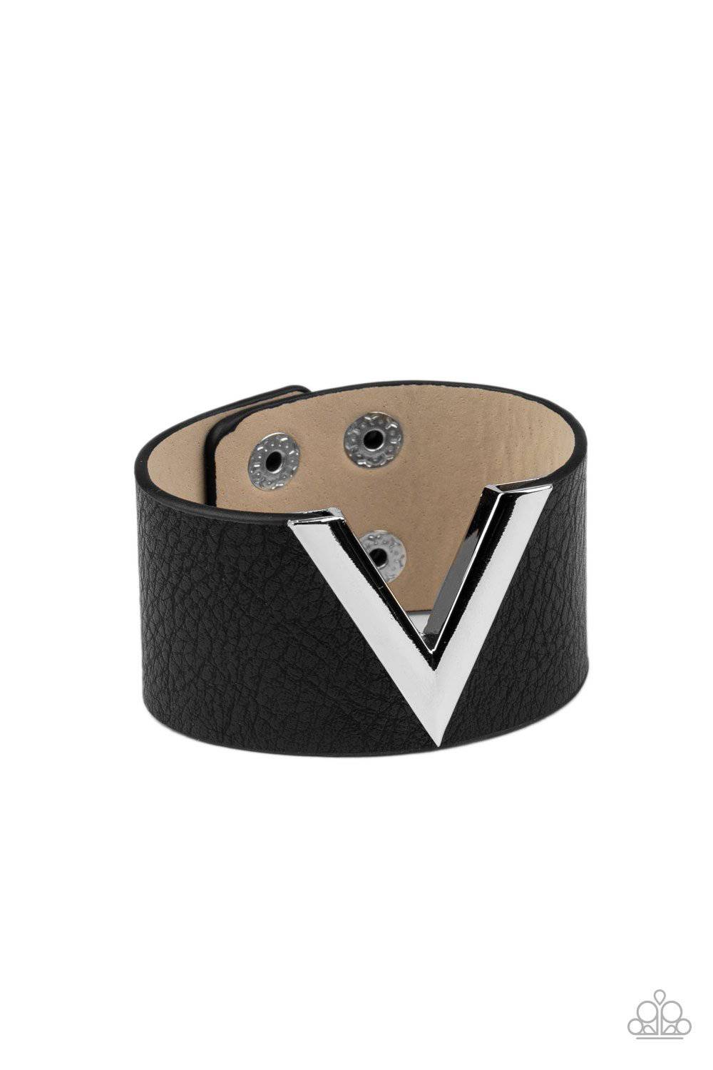 Claws Out - Black Leather Snap Bracelet - Paparazzi Accessories - GlaMarous Titi Jewels