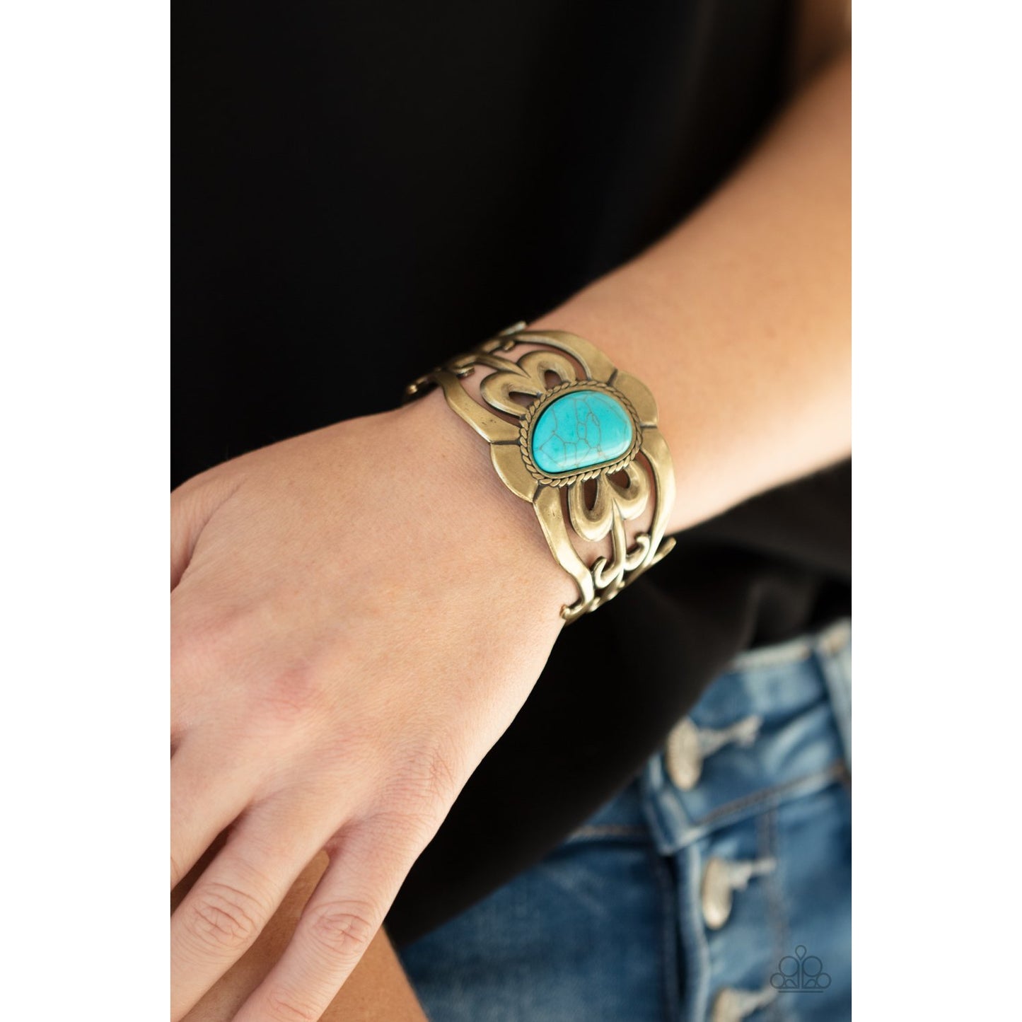 The MESAS are Calling - Brass and Turquoise Cuff Bracelet - Paparazzi Accessories - GlaMarous Titi Jewels