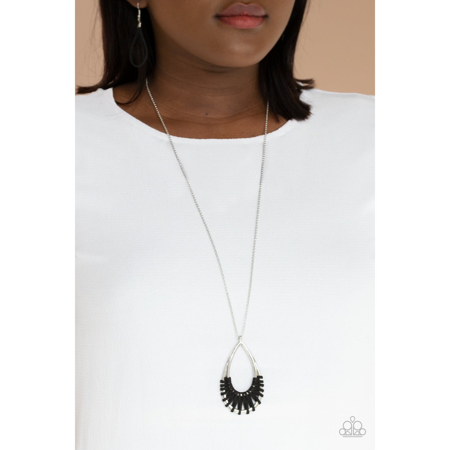 Homespun Artifact - Black Necklace - Paparazzi Accessories - GlaMarous Titi Jewels