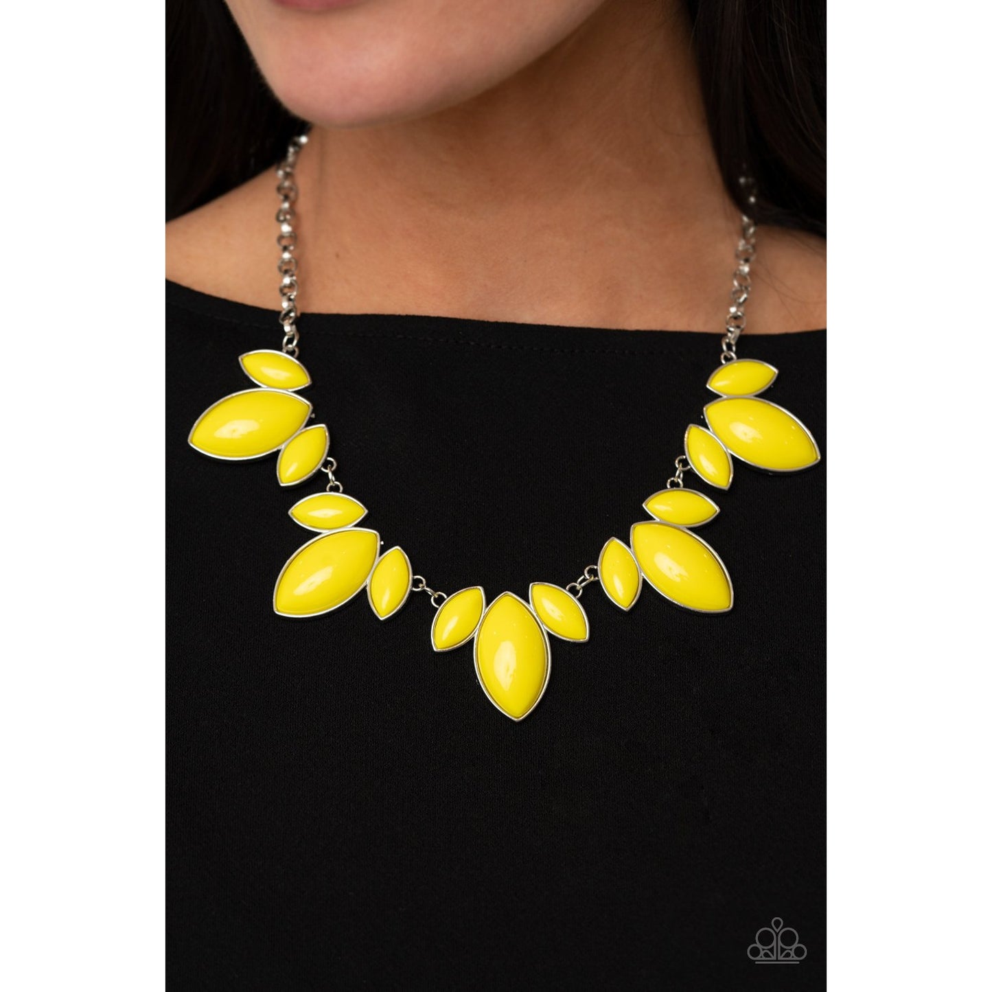 Viva La Vacation - Yellow Necklace - Paparazzi Accessories - GlaMarous Titi Jewels