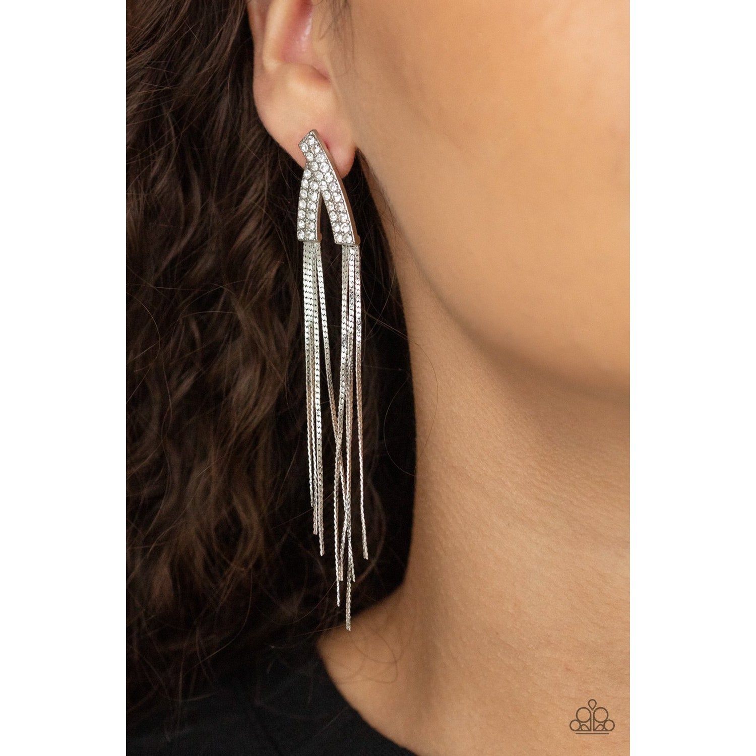 It Takes Two To TASSEL - White - GlaMarous Titi Jewels