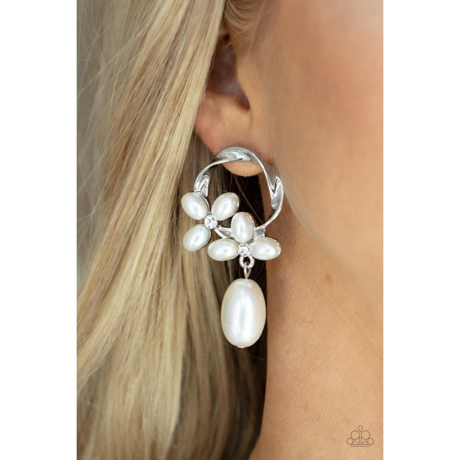 Elegant Expo - White Pearl Earrings - Paparazzi Accessories - GlaMarous Titi Jewels