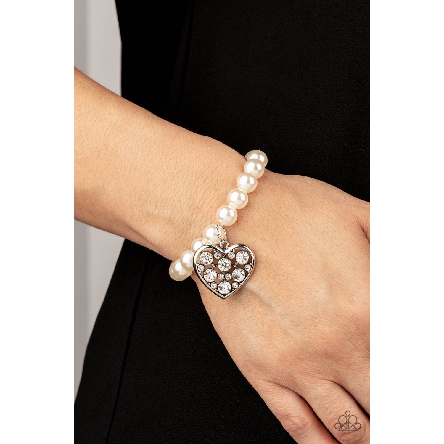 Cutely Crushing - White Pearl Bracelet - Paparazzi Accessories - GlaMarous Titi Jewels