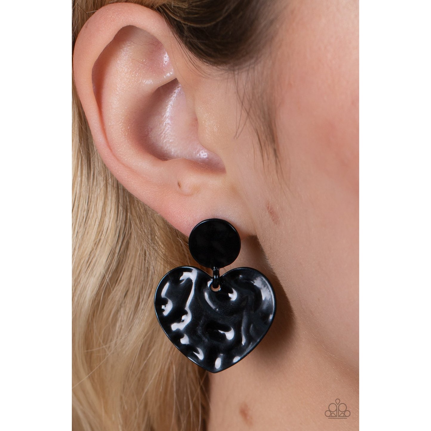 Just a Little Crush - Black Earrings - Paparazzi Accessories - GlaMarous Titi Jewels