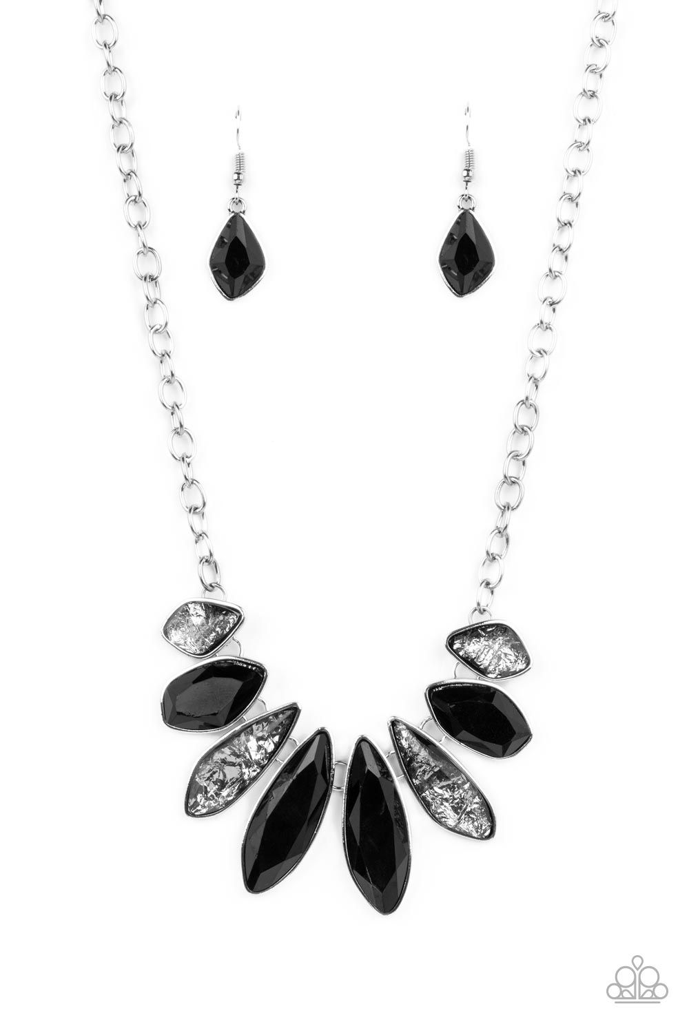 Crystallized Couture ♥ Black Necklace ♥ Paparazzi Accessories - GlaMarous Titi Jewels