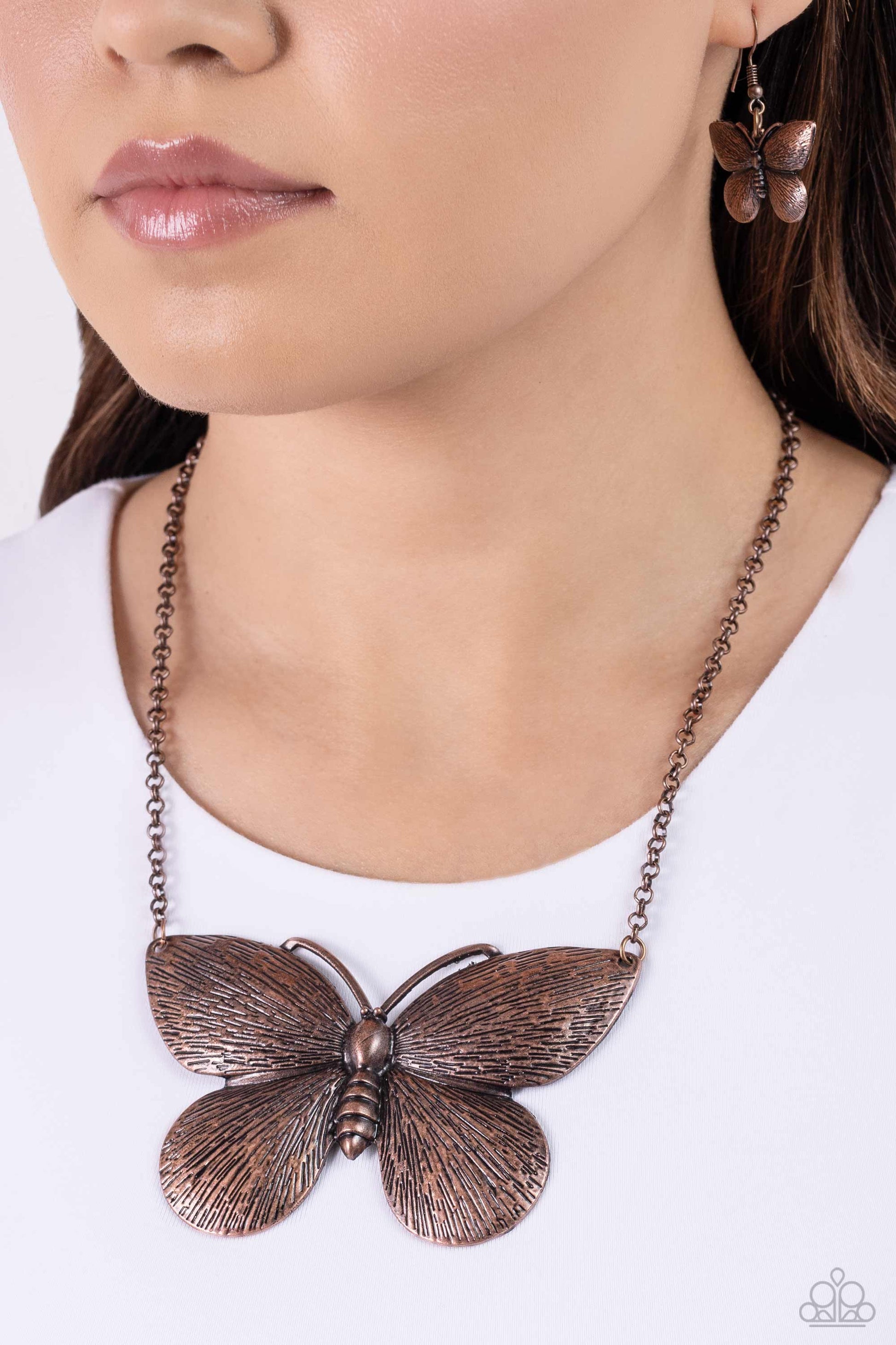 Paparazzi DRAWN to the Wind - Copper Necklace