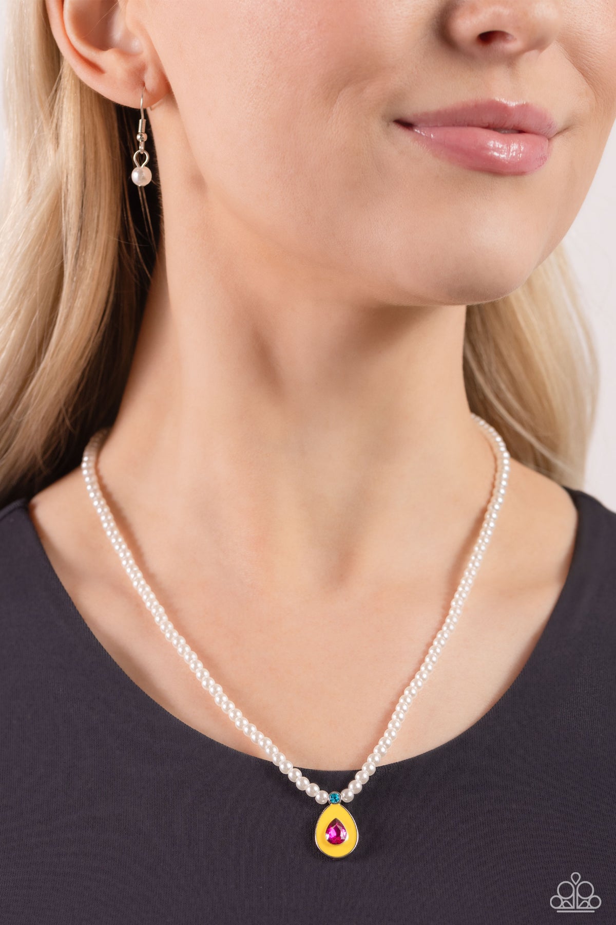Deonium Paparazzi PEARL-demonium - Yellow Necklace ♦ GlaMarous Titi Jewels